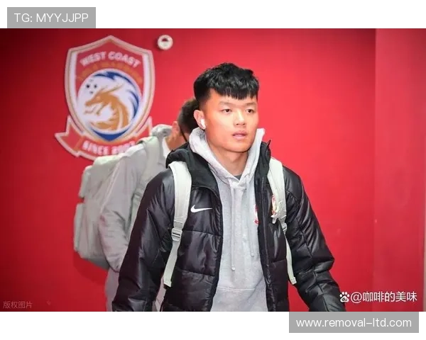 徐江曝中超标王杨希六百万转会 徐江曝中超标王杨希六百万转会